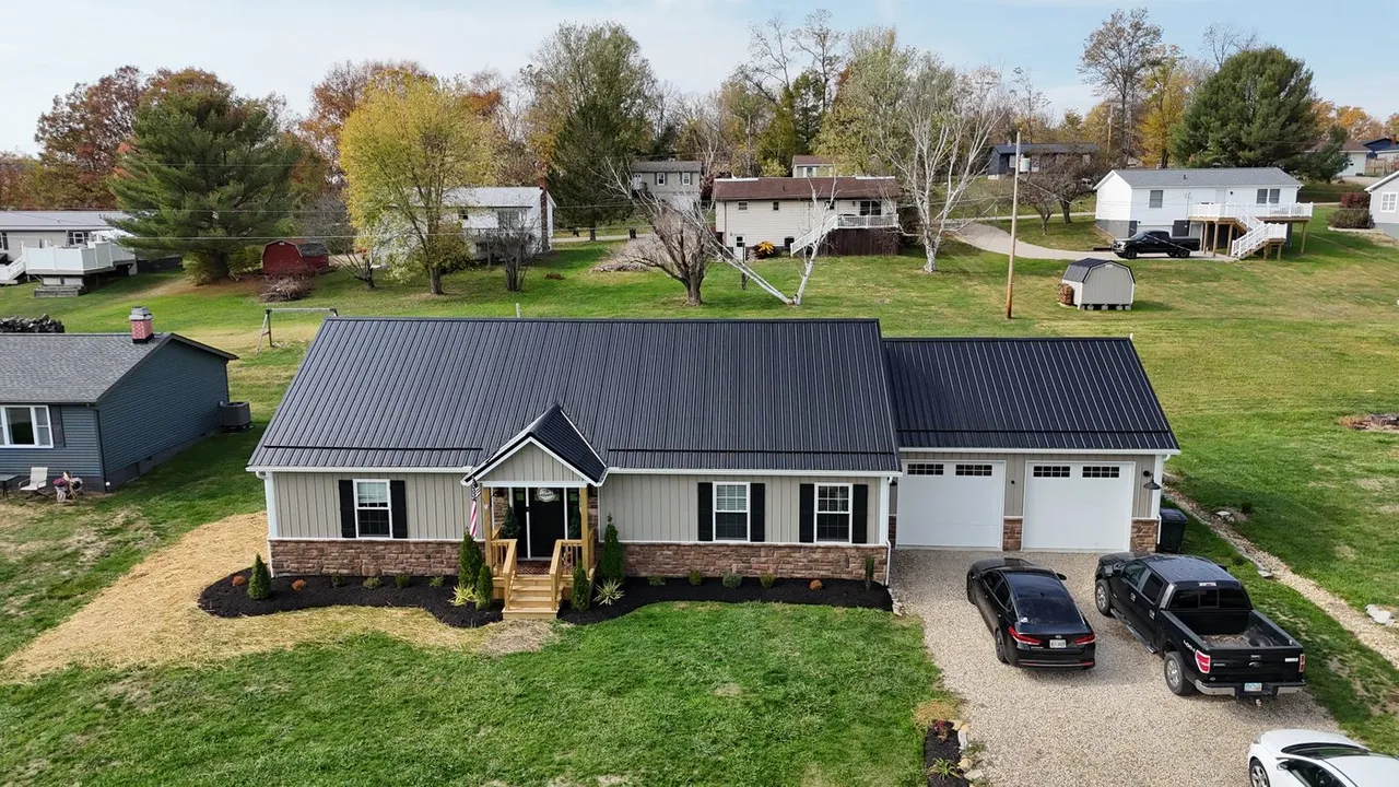 Metal roofing and siding — Pine Ridge Roofing project
